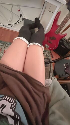 Skyim Foto trapelata OnlyFans nuda 35