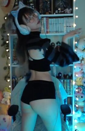 Skymi_chan Naakte Leaks OnlyFans Foto 459