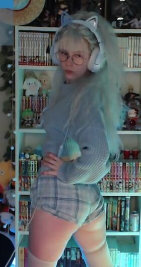 Skymi_chan Naakte Leaks OnlyFans Foto 498