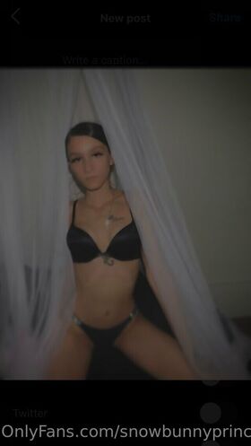 snowbunnyprincesss Nude Leaks OnlyFans Photo 6