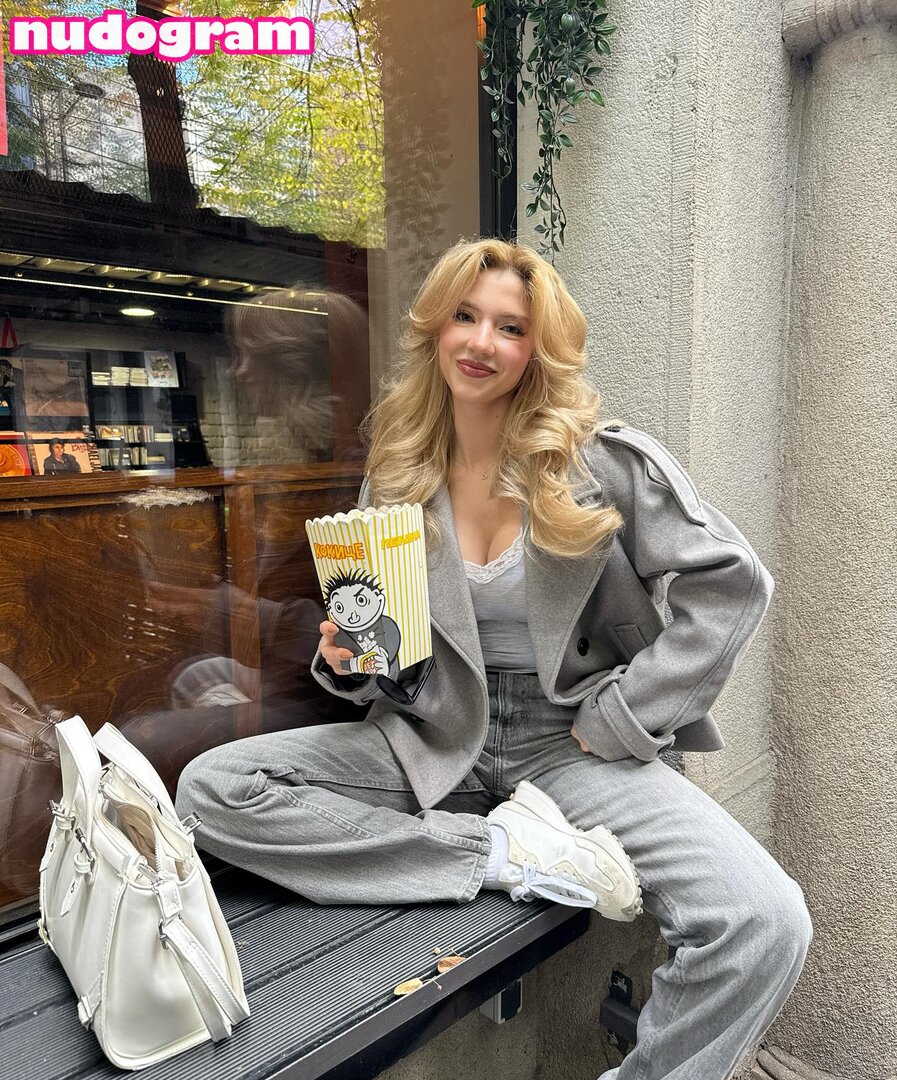 Kardelen Öztaş Snowfuckerr Snowmaiid Фото утечки OnlyFans  