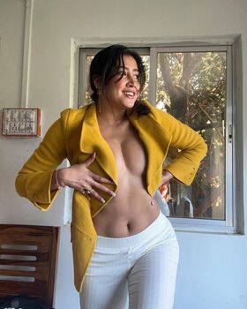 Sofia Ansari Nude Leaks OnlyFans Photo 35