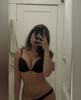 Sofia Bonjardim Nude Leaks OnlyFans Photo 10
