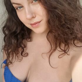 Sofia Curly