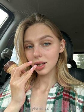 sofiaaaparker Nude Leaks OnlyFans Photo 16