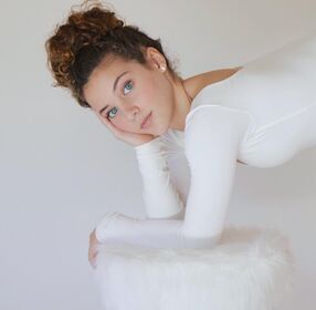 Sofie Dossi Nude Leaks OnlyFans Photo 60