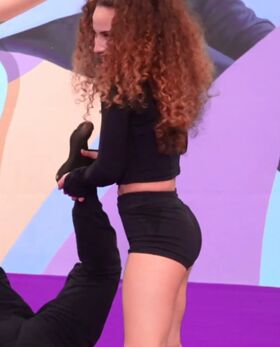 Sofie Dossi Nude Leaks OnlyFans Photo 178