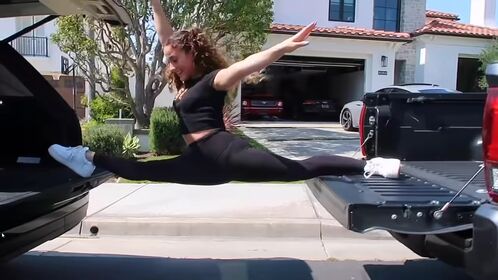 Sofie Dossi Фото утечки OnlyFans (обнаженная) 205