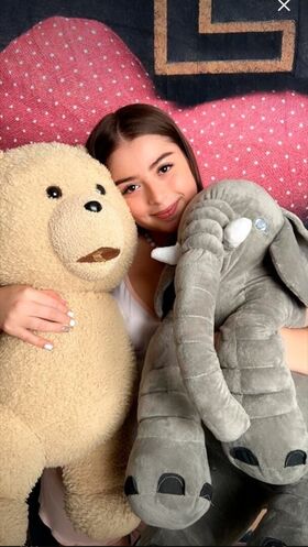 sofiecoxx Nude Leaks OnlyFans Photo 2