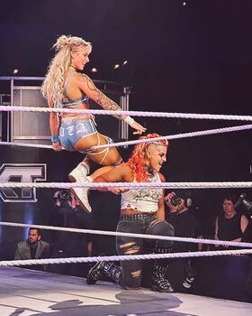 Sol Ruca Фото утечки OnlyFans (обнаженная) 260