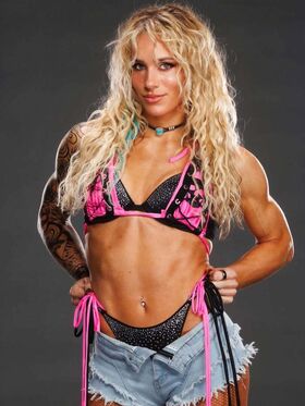 Sol Ruca Çıplak Sızdırılmış OnlyFans Fotoğrafı 418