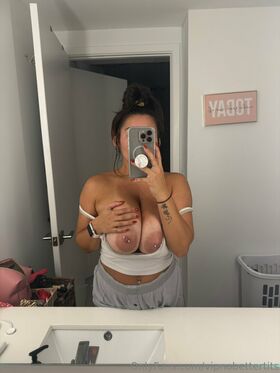 Sophie Chanel Nude Leaks OnlyFans Photo 44