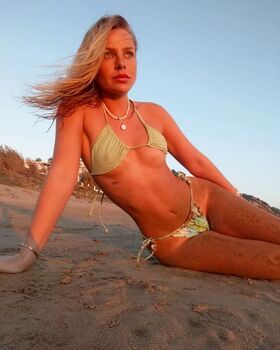 Sophie Pettifer Nude Leaks OnlyFans Photo 15