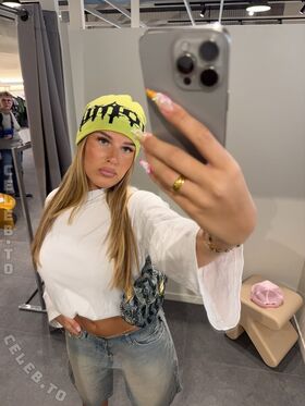 Sophie Schnur Nude Leaks OnlyFans Photo 346