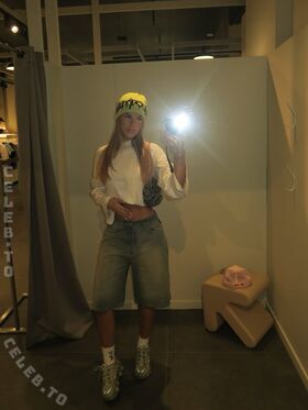 Sophie Schnur Nude Leaks OnlyFans Photo 349