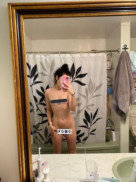 spoiledgirlfriendandbf Nude Leaks OnlyFans Photo 43