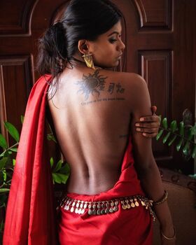 Sri Lanka Nude Leaks OnlyFans Photo 9