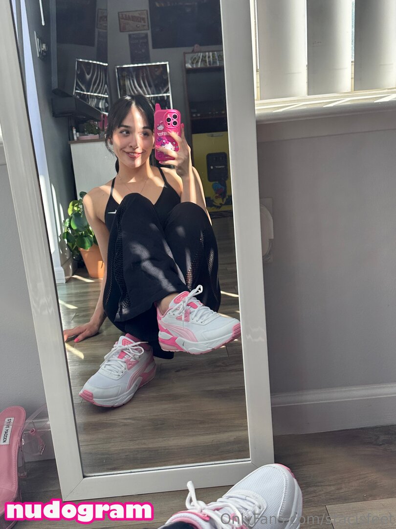 kawaiifeetstaci  stacisfeet Гола изтичане OnlyFans снимка 23 - Nudogram  v2.1