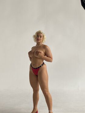 stefaniaferrario Nude Leaks OnlyFans Photo 8