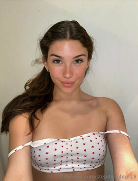 stepdaughter18 Naken läcka OnlyFans foto 164