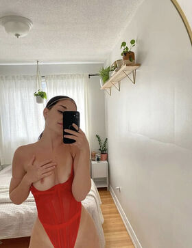 Steph Seguin Nude Leaks OnlyFans Photo 9
