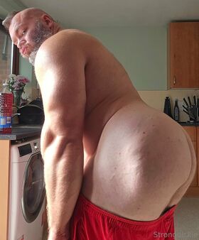 strongdickie Nude Leaks OnlyFans Photo 8