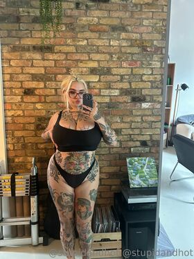 stupiderandhotter Nude Leaks OnlyFans Photo 8