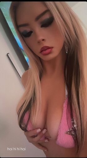 Suckthyrose Nude Leaks OnlyFans Photo 1