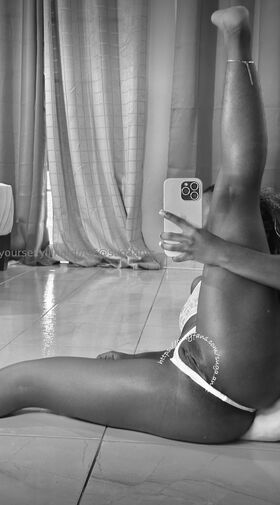 suga.antz Fotografie scursă ilegal OnlyFans dezbrăcată 39