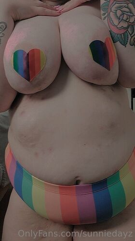 sunniedayz Nude Leaks OnlyFans Photo 78