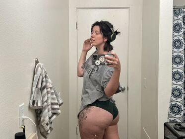 Sunny Sunrays Photo divulguée nue OnlyFans 1