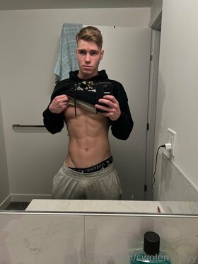 swolemattyy Nude Leaks OnlyFans Photo 88