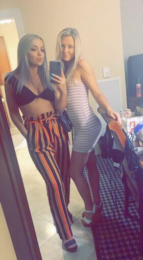 Sydney Applegate Vuotanut alastonkuva OnlyFans 19