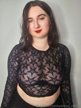 sydneyq_official Procurena gola OnlyFans fotografija 69