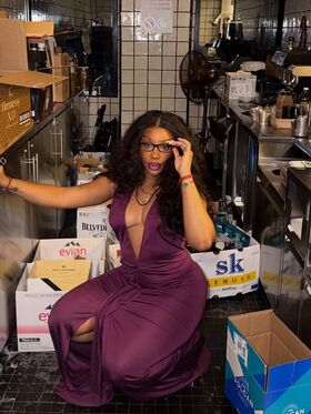 SZA Фото просочення OnlyFans (оголене) 265