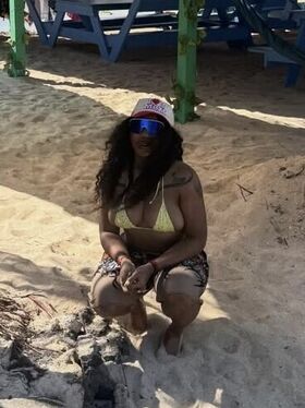 SZA Фото просочення OnlyFans (оголене) 267