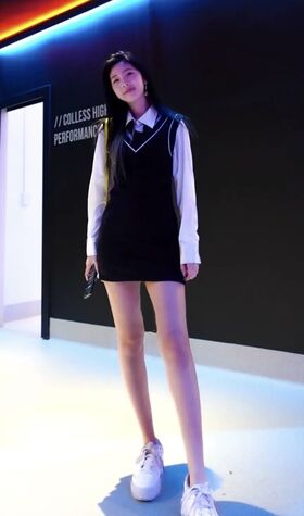 T10Nat Nude Leaks OnlyFans Photo 49