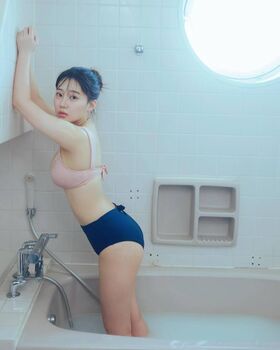 Tanaka Miku Nude Leaks OnlyFans Photo 22