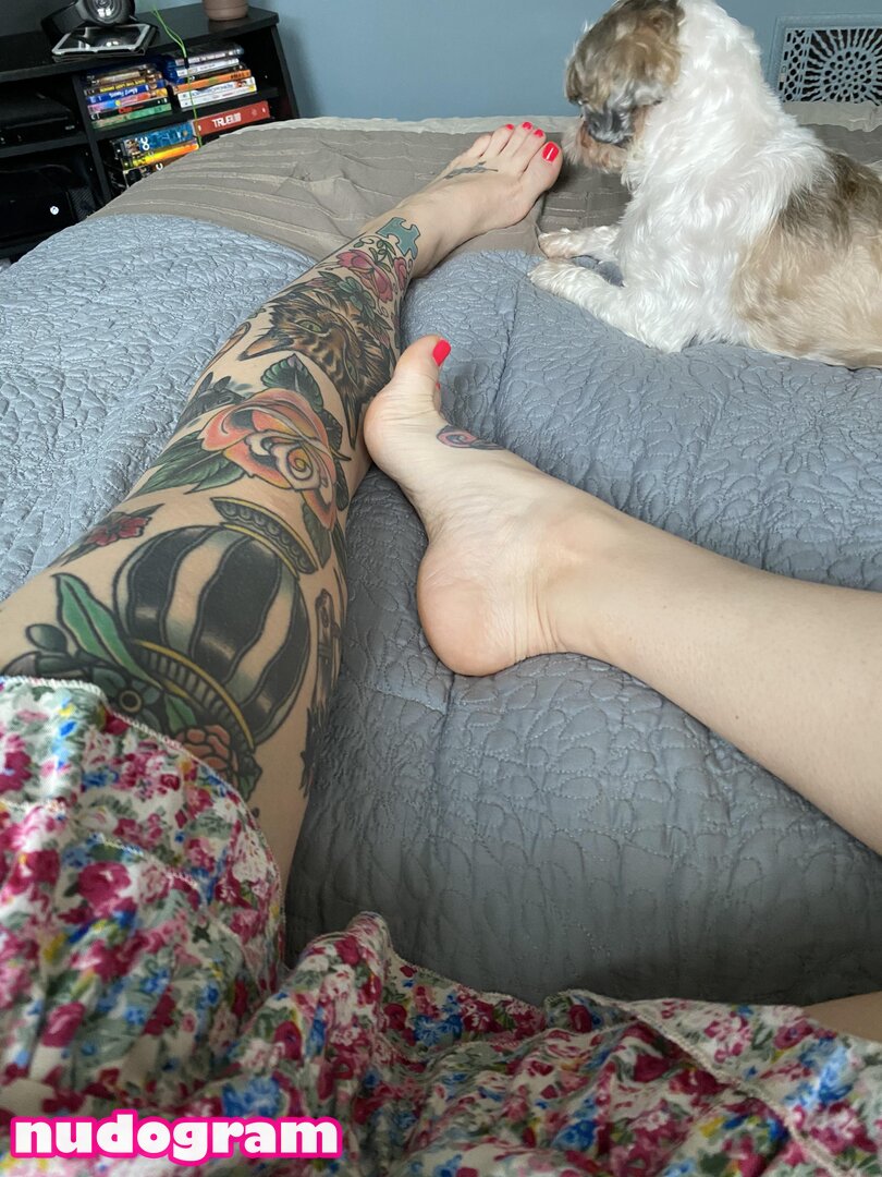 TatsAndToess Nude Leaks OnlyFans Photo 5 - Nudogram v2.1