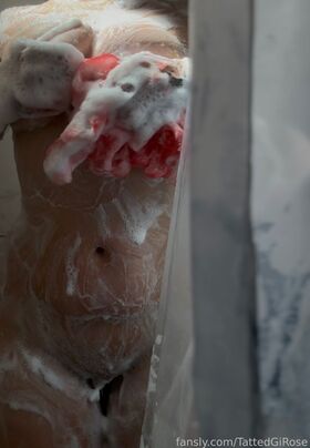 TattedGiRose Nude Leaks OnlyFans Photo 4