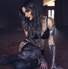 Tattoo Artists Nude Leaks OnlyFans Photo 17