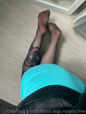 tattoos.legs.nylons.free Nude Leaks OnlyFans Photo 28
