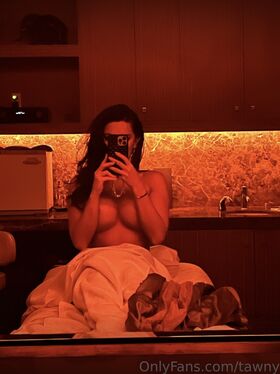 Tawny Jordan Nude Leaks OnlyFans Photo 16