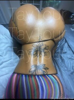 Tay1our Nude Leaks OnlyFans Photo 10