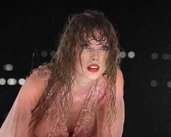 Taylor Swift Nude Leaks OnlyFans Photo 1009