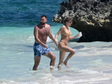 Taylor Swift Nude Leaks OnlyFans Photo 2223