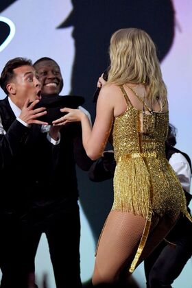 Taylor Swift Foto filtrada desnuda de OnlyFans 6874