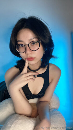 Teemori Fotografie scursă ilegal OnlyFans dezbrăcată 86