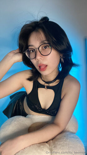 Teemori Fotografie scursă ilegal OnlyFans dezbrăcată 88