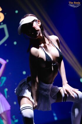 Tharinton Donmuenstri